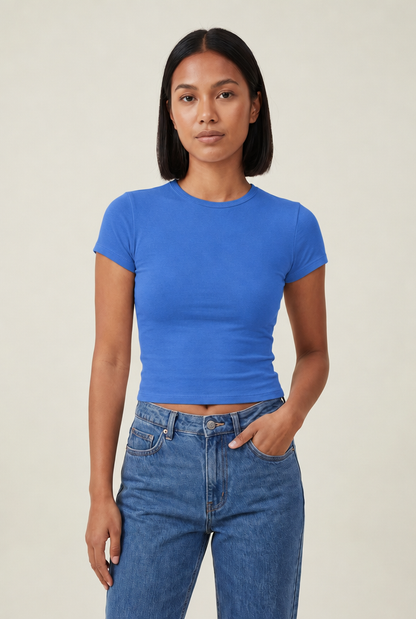 Slim Fit O-Neck Knitted Tee in Blue